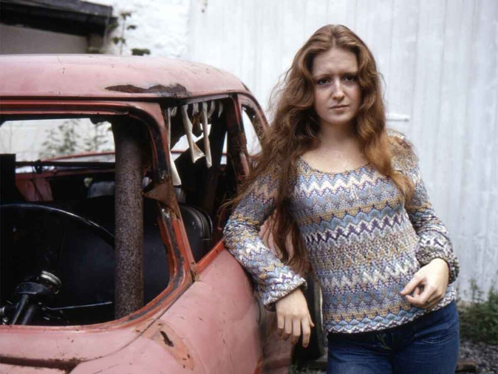 Bonnie Raitt: A Blues Journey from Philadelphia to Stardom Bonnie Raitt