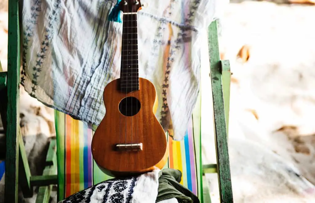 ukulele standing up