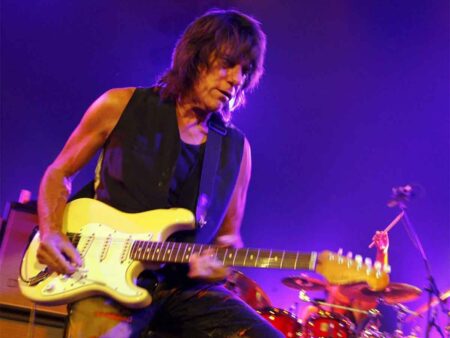 Jeff Beck playing guitar