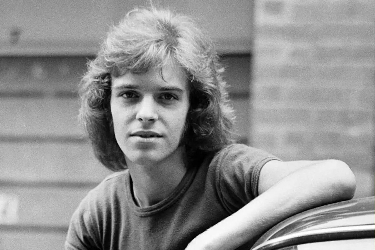 Jimmy Page vs Peter Frampton - Riff Architect vs Talk Box Icon - Know ...
