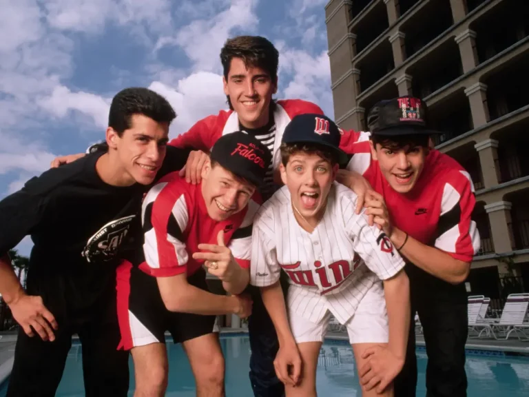 Please Don’t Go Girl 1988