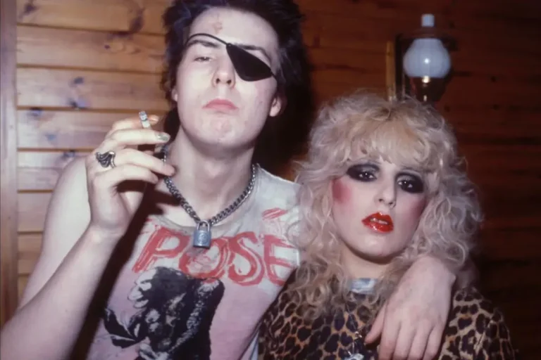 Sid and Nancy pictured together.