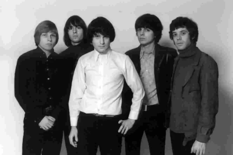 The Jaybirds early lineup in a black-and-white studio photo, dressed in 1960s fashion.