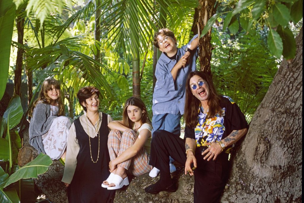 Ozzy Osbourne’s Last Words to Kelly, Three Days Before He Died The Osbourne family photographed together at their Beverly Hills home in 1997