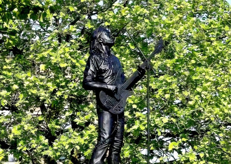 The Boy From Kirriemuir on a Bronze Marshall: Why Fremantle Built a Statue of Bon Scott The bronze Bon Scott statue at Fishing Boat Harbour in Fremantle